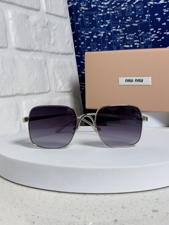 ✨ Miu Miu Black Sunglasses | Wardrobe Staple main image 4